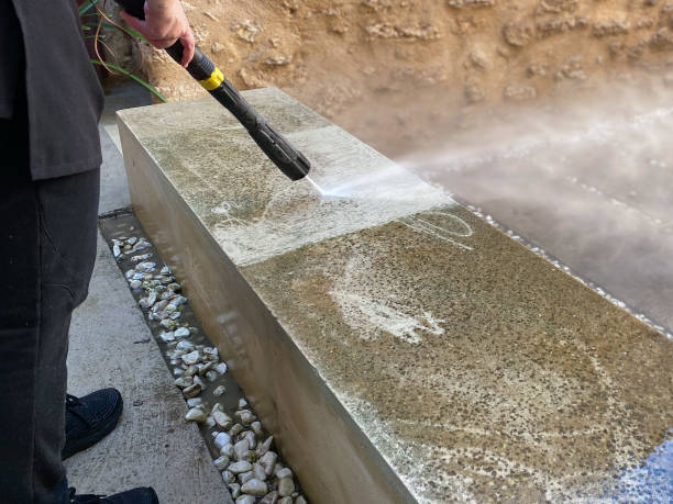 Best Deck Cleaning Services  in Martinsburg, PA